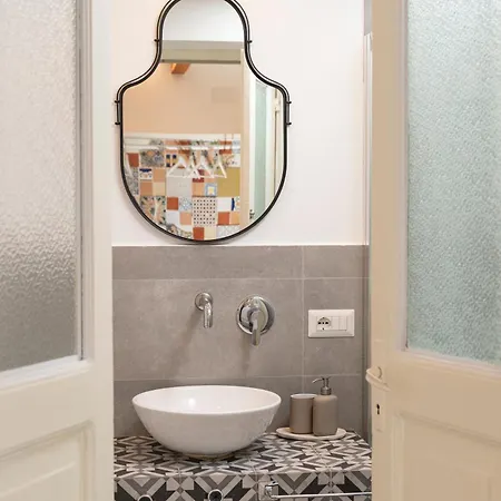 Apartament Nel Cuore Di - Centro Storico - Duomo