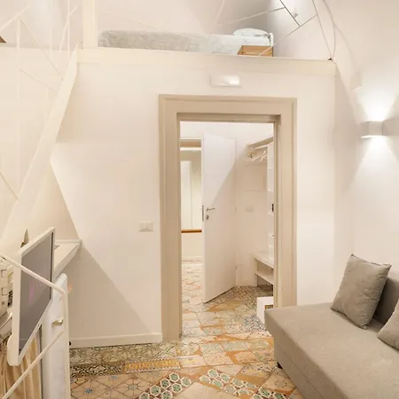 Nel Cuore Di - Centro Storico - Duomo Apartament Neapol